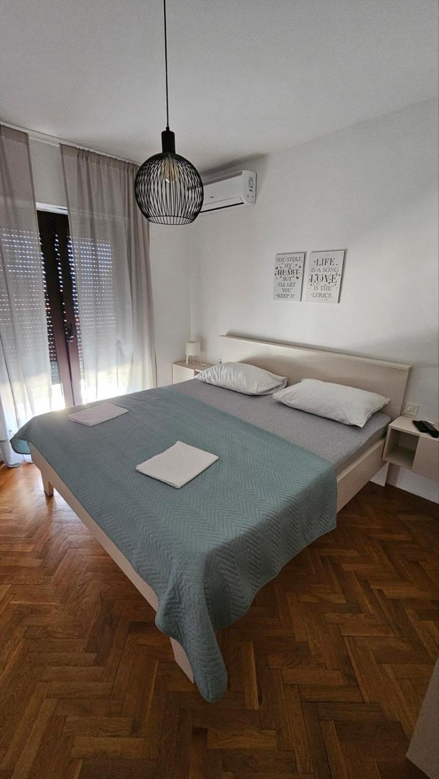 Apartment Jovanovic 诺维·维诺多尔斯基 外观 照片